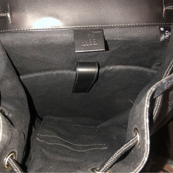 GUCCI GG Supreme Black Canvas Leather Double Navy Red Buckle Backpack w/ COA - Picture 8 of 17